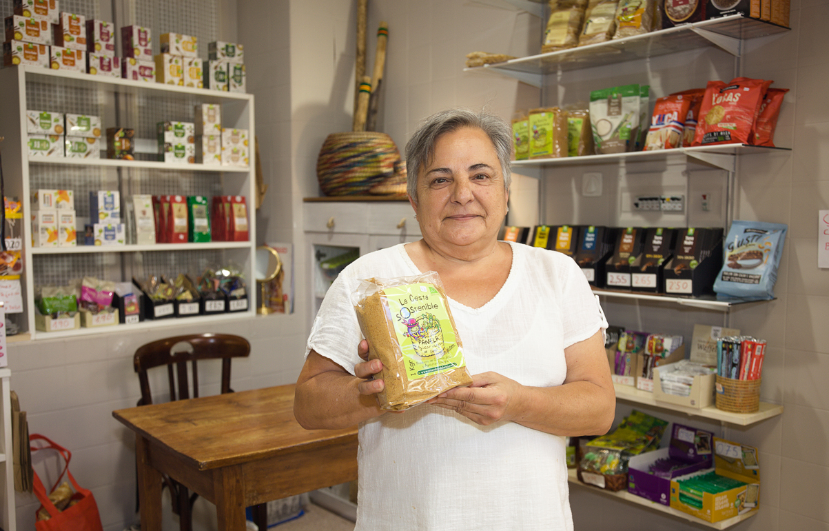Balun Canan Puesto de comercio justo en Tudela